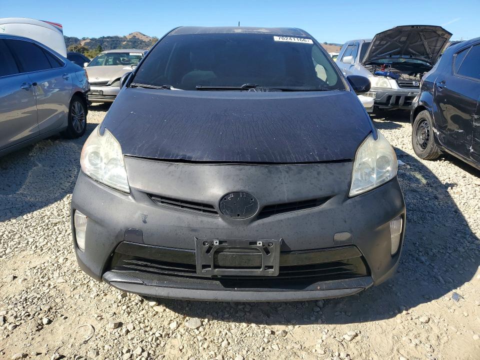 صورة رقم 5 من المزاد - 2015 TOYOTA PRIUS مع VIN JTDKN3DU2F1875432