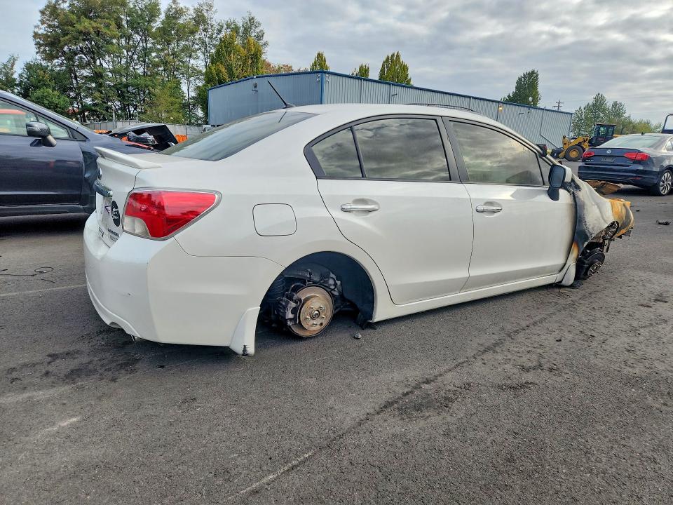 Photo 3 from auction – 2013 SUBARU IMPREZA with VIN JF1GJAG69DH021082