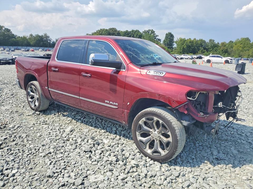 Снимка 4 от търг – 2019 RAM 1500 с VIN 1C6SRFHT1KN566391