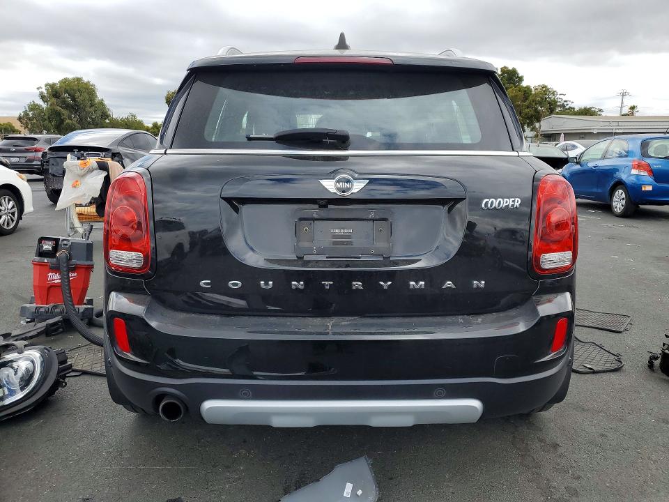 Photo 6 from auction – 2017 MINI COOPER with VIN WMZYV5C39H3E01714