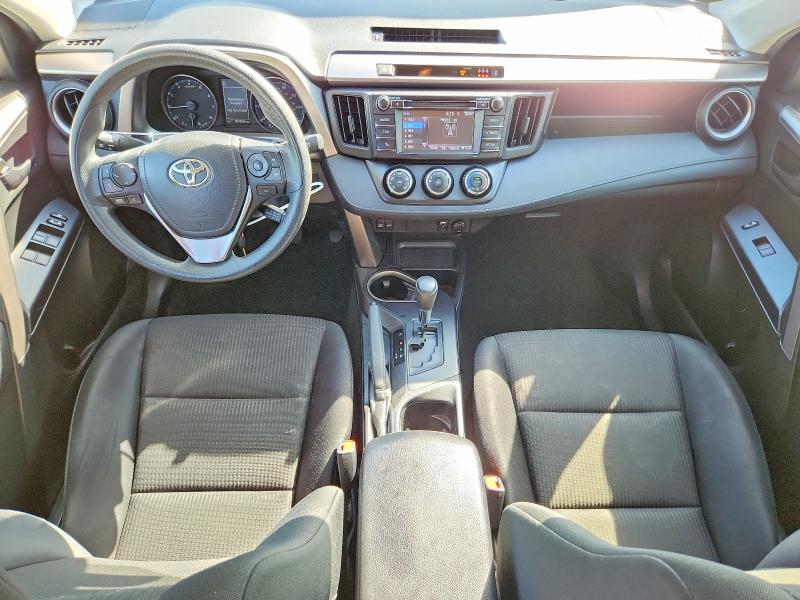 Photo 8 from auction – 2017 TOYOTA RAV4 with VIN JTMZFREVXHJ123552