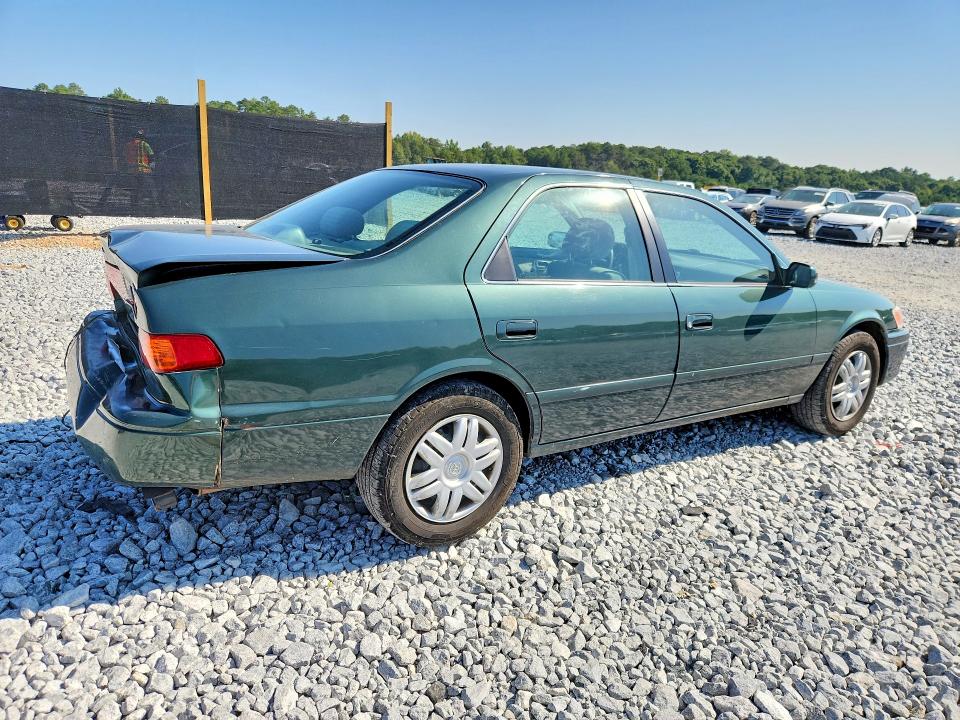 Photo 3 from auction – 2001 TOYOTA CAMRY with VIN 4T1BF28K91U126209