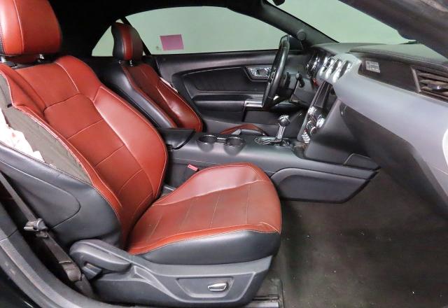 Photo 5 from auction – 2016 FORD MUSTANG with VIN 1FATP8FF5G5261131