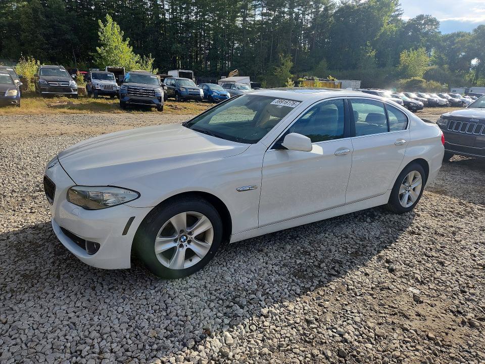 BMW 528 2013 with VIN WBAXH5C57DD110308 - Photo from auction
