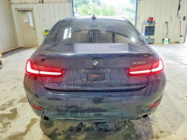 Photo 6 from auction – 2019 BMW 330I with VIN WBA5R1C54KAK11334