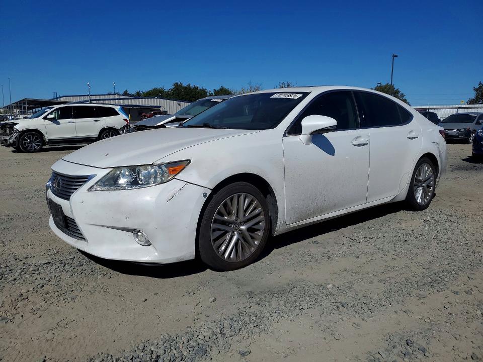Zdjęcie 1 z aukcji – 2015 LEXUS ES z VIN JTHBK1GG5F2168529