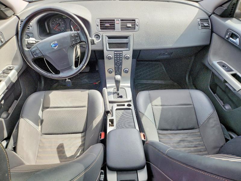 Zdjęcie 8 z aukcji – 2009 VOLVO S40 z VIN YV1MS390792467914