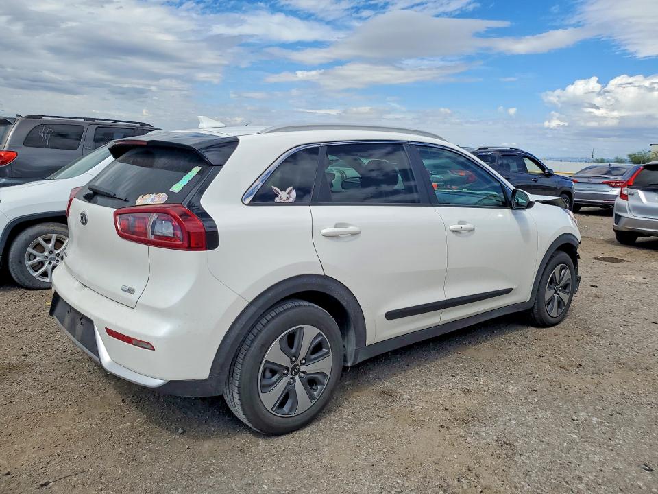 Zdjęcie 3 z aukcji – 2017 KIA NIRO z VIN KNDCB3LC9H5058038