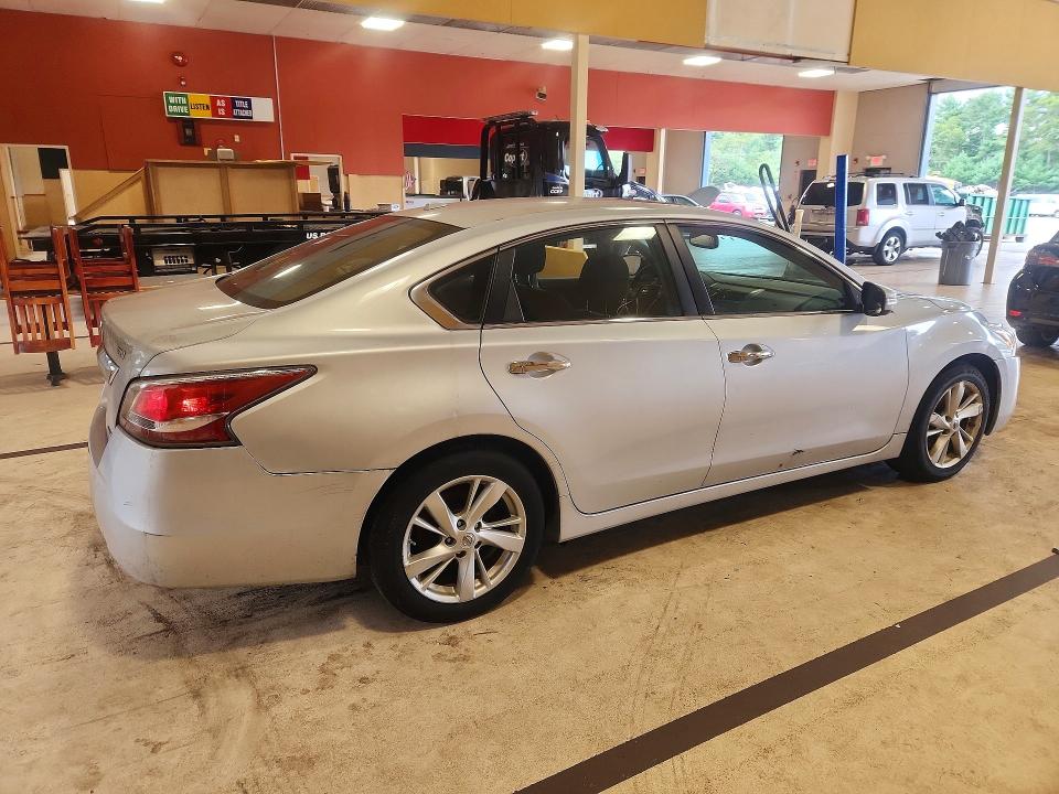Photo 3 from auction – 2014 NISSAN ALTIMA with VIN 1N4AL3AP9EC159717