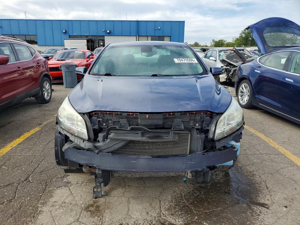 Снимка 5 от търг – 2014 CHEVROLET MALIBU с VIN 1G11C5SLXEF304417
