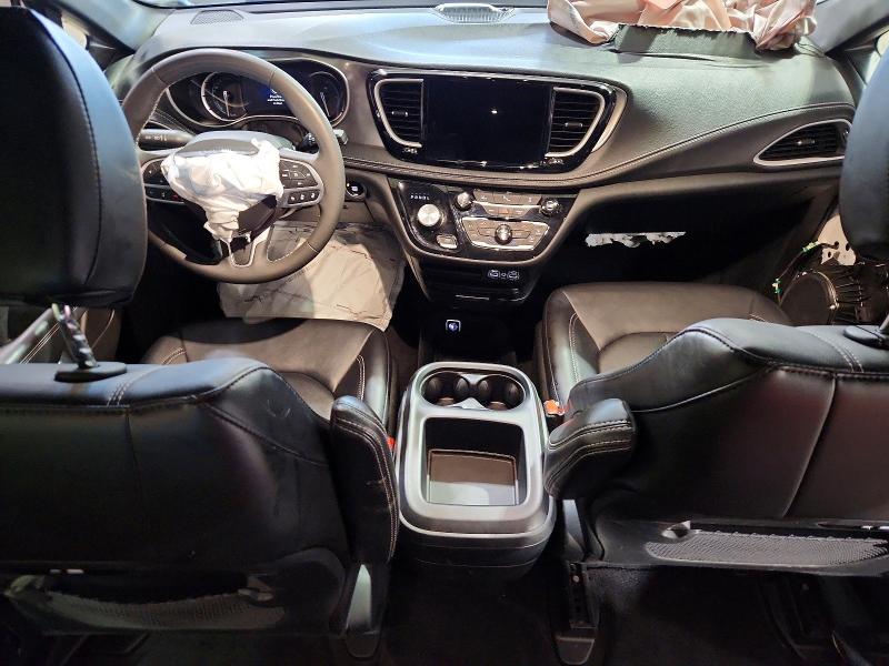 Photo 8 from auction – 2025 CHRYSLER PACIFICA with VIN 2C4RC1S74SR575693