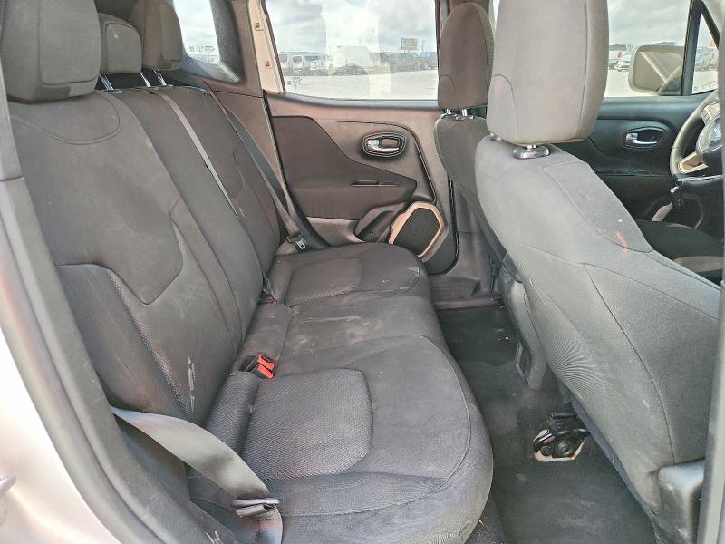 Photo 11 from auction – 2017 JEEP RENEGADE with VIN ZACCJBAB9HPF98844