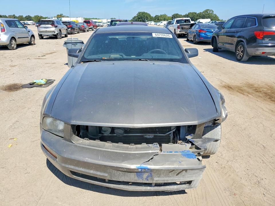 Photo 5 from auction – 2005 FORD MUSTANG with VIN 1ZVFT80N355248519
