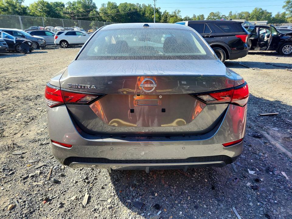 Снимка 6 от търг – 2025 NISSAN SENTRA с VIN 3N1AB8CV3SY222788