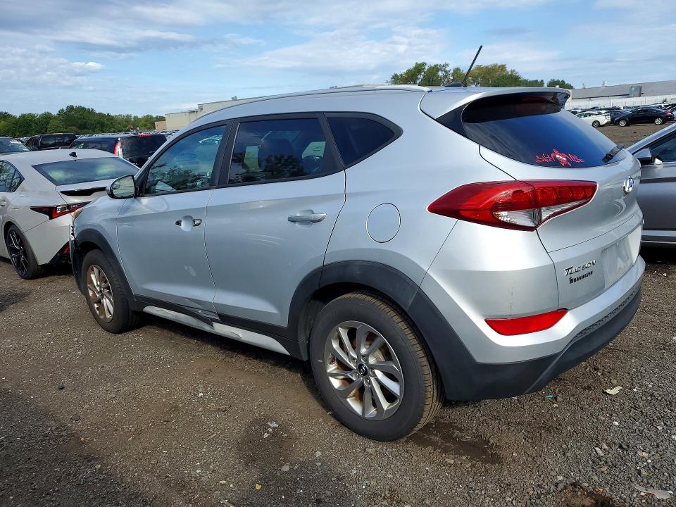Photo 2 from auction – 2017 HYUNDAI TUCSON with VIN KM8J3CA49HU401688