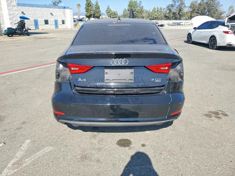صورة رقم 6 من المزاد - 2015 AUDI A3 مع VIN WAUBFGFF4F1005875
