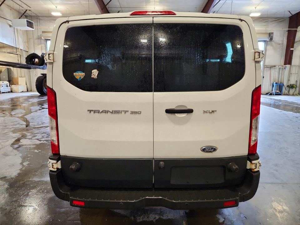 Снимка 6 от търг – 2017 FORD TRANSIT с VIN 1FBZX2ZM7HKB01190