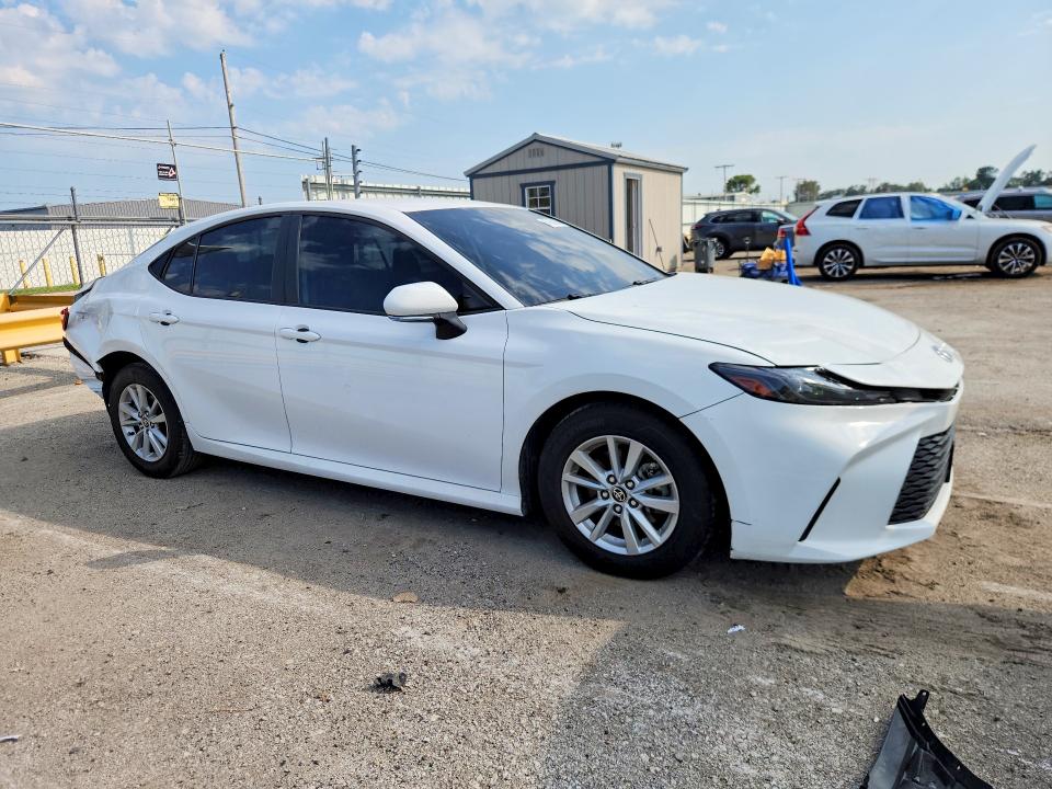 Photo 4 from auction – 2025 TOYOTA CAMRY with VIN 4T1DAACK3SU521710