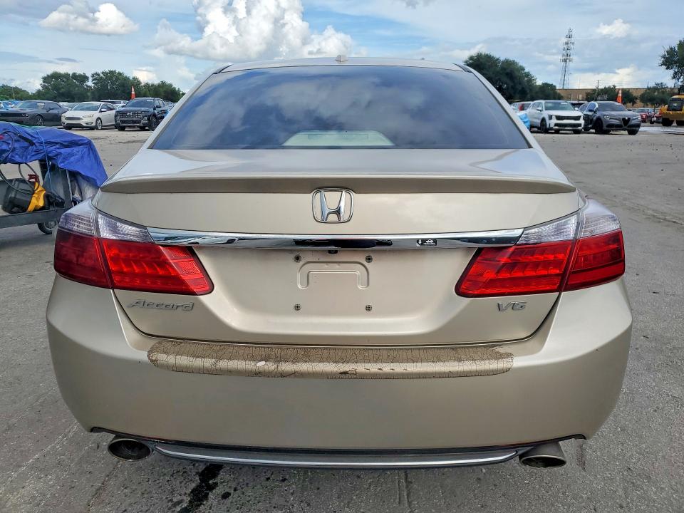 صورة رقم 6 من المزاد - 2014 HONDA ACCORD مع VIN 1HGCR3F85EA024668