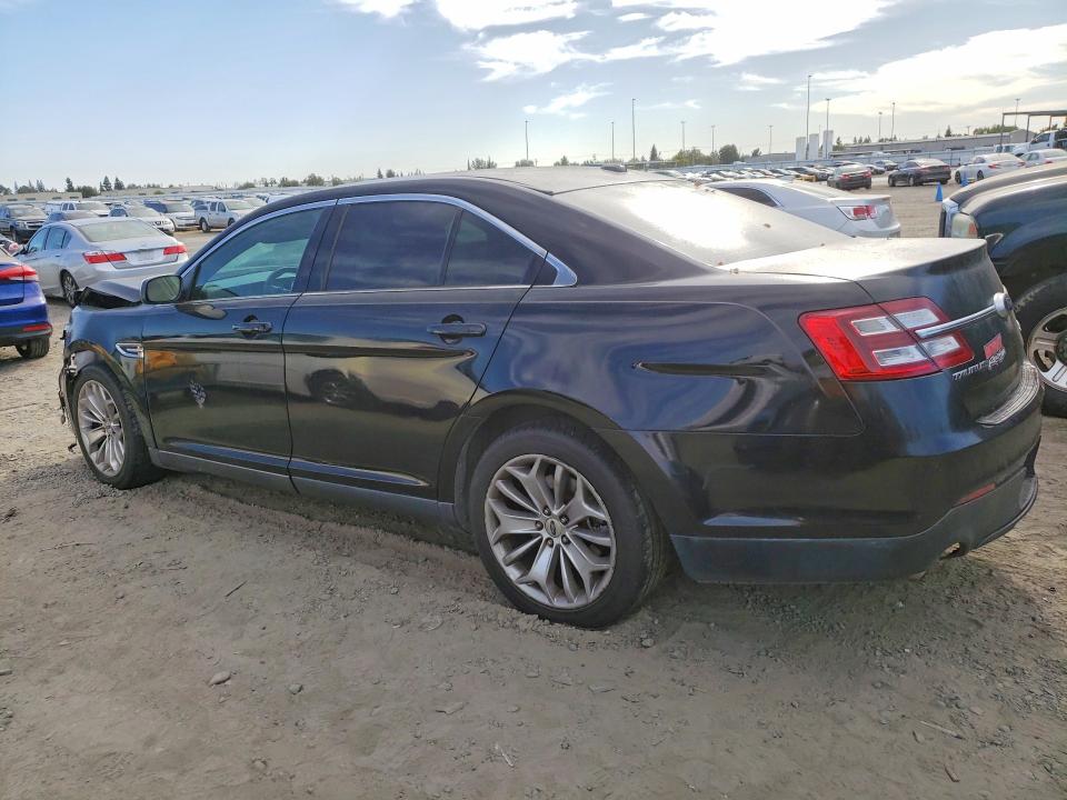 Foto 2 de la subasta – 2017 FORD TAURUS con VIN 1FAHP2F85HG115189