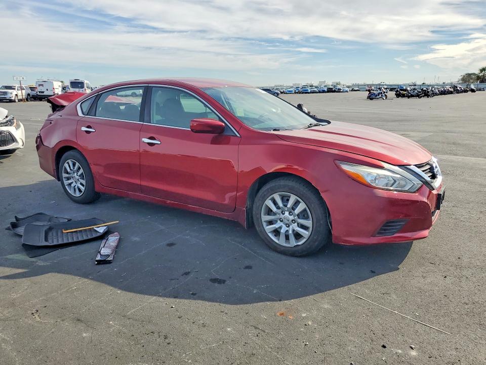 Photo 4 from auction – 2018 NISSAN ALTIMA with VIN 1N4AL3AP0JC101781