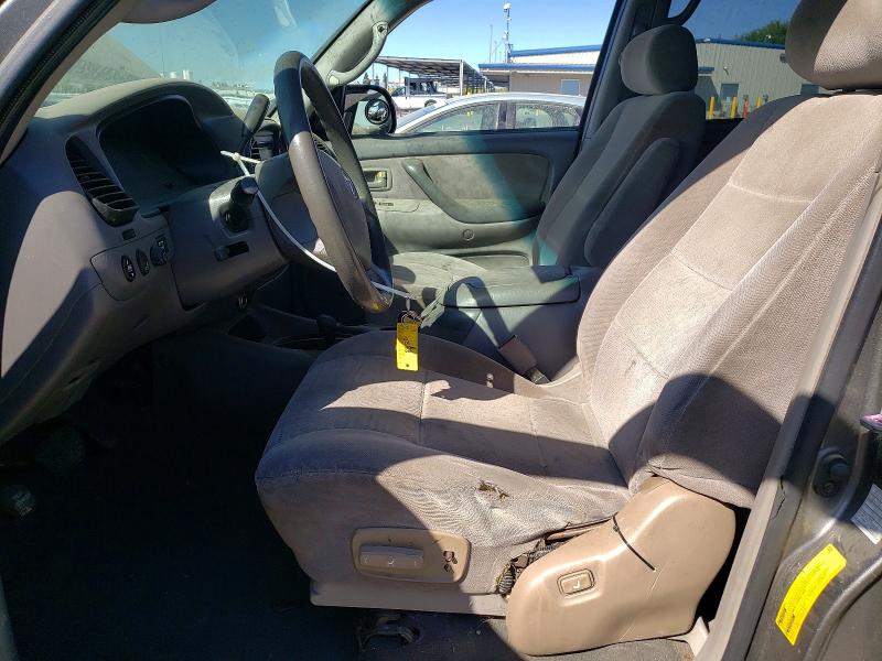 Photo 7 from auction – 2003 TOYOTA SEQUOIA with VIN 5TDBT44A83S187760