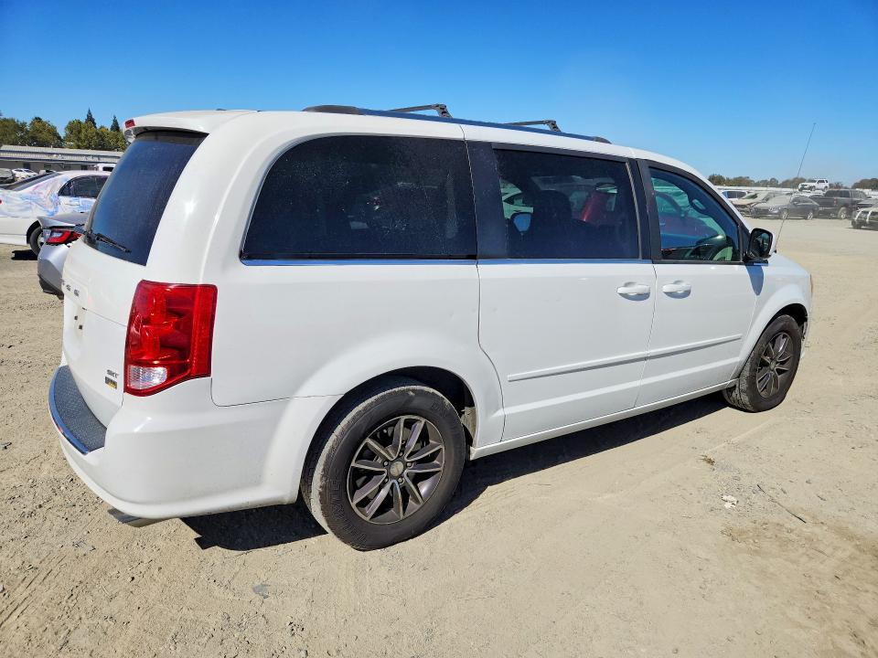 Снимка 3 от търг – 2017 DODGE GRAND CARAVAN с VIN 2C4RDGCG4HR865990