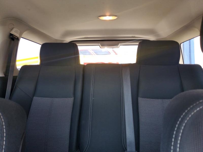 Photo 10 from auction – 2008 HUMMER H3 with VIN 5GTEN13E388128176