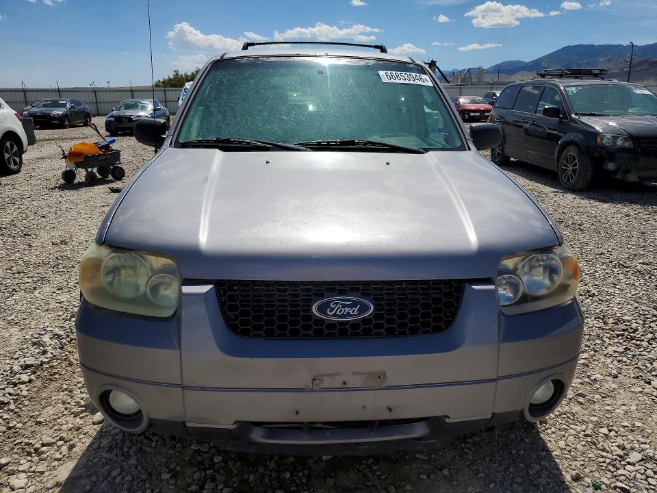 Photo 5 from auction – 2007 FORD ESCAPE with VIN 1FMYU94177KA16043