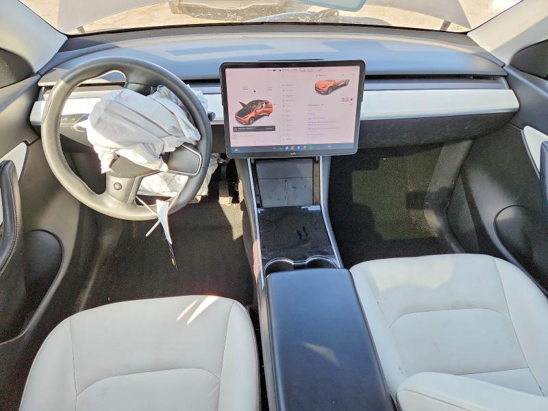 Photo 8 from auction – 2020 TESLA MODEL Y with VIN 5YJYGDEE9LF021977