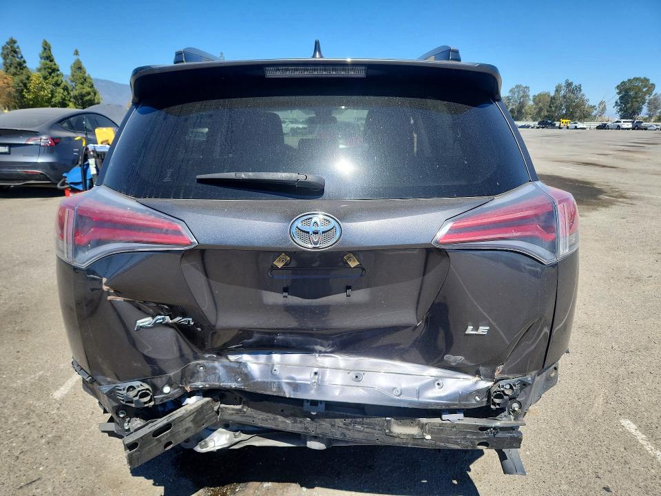 Photo 6 from auction – 2017 TOYOTA RAV4 with VIN JTMZFREV6HJ715093