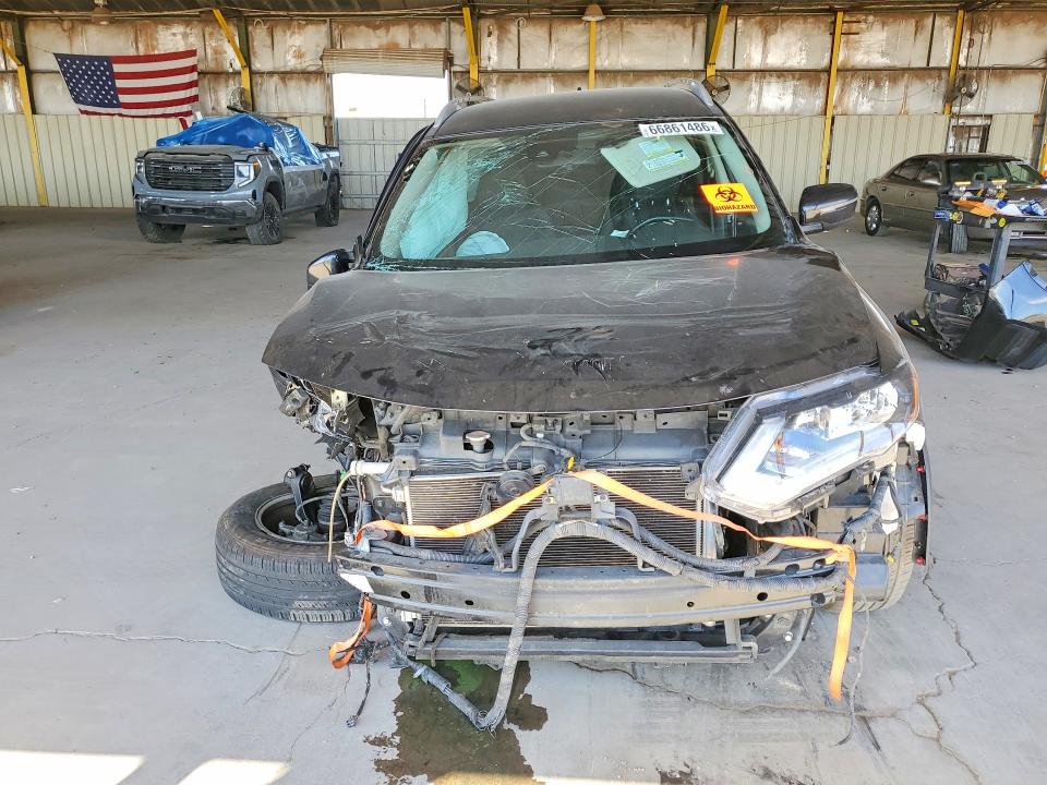Photo 5 from auction – 2019 NISSAN ROGUE with VIN KNMAT2MT7KP512991