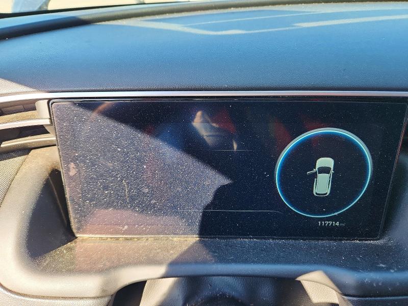 Photo 9 from auction – 2023 HYUNDAI TUCSON with VIN KM8JFCA18PU109977