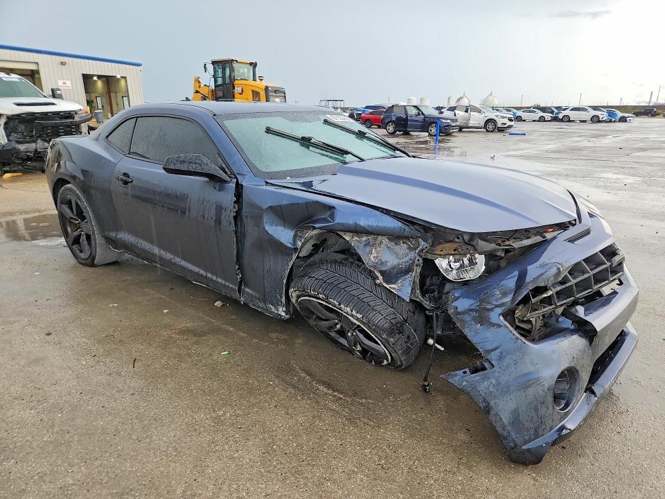 Photo 4 from auction – 2012 CHEVROLET CAMARO with VIN 2G1FA1E36C9150956