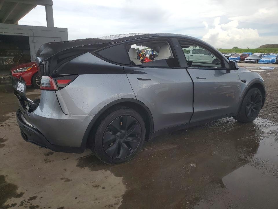 صورة رقم 3 من المزاد - 2024 TESLA MODEL Y مع VIN 7SAYGDED4RA326819