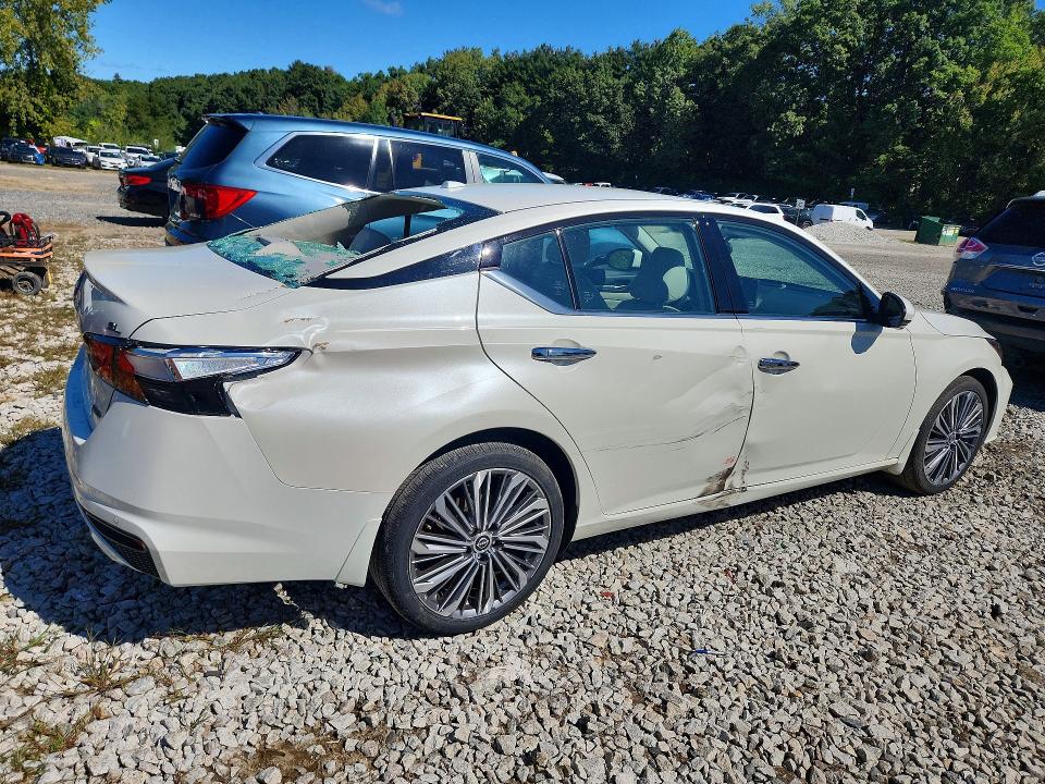 Photo 3 from auction – 2025 NISSAN ALTIMA with VIN 1N4BL4EW6SN333433