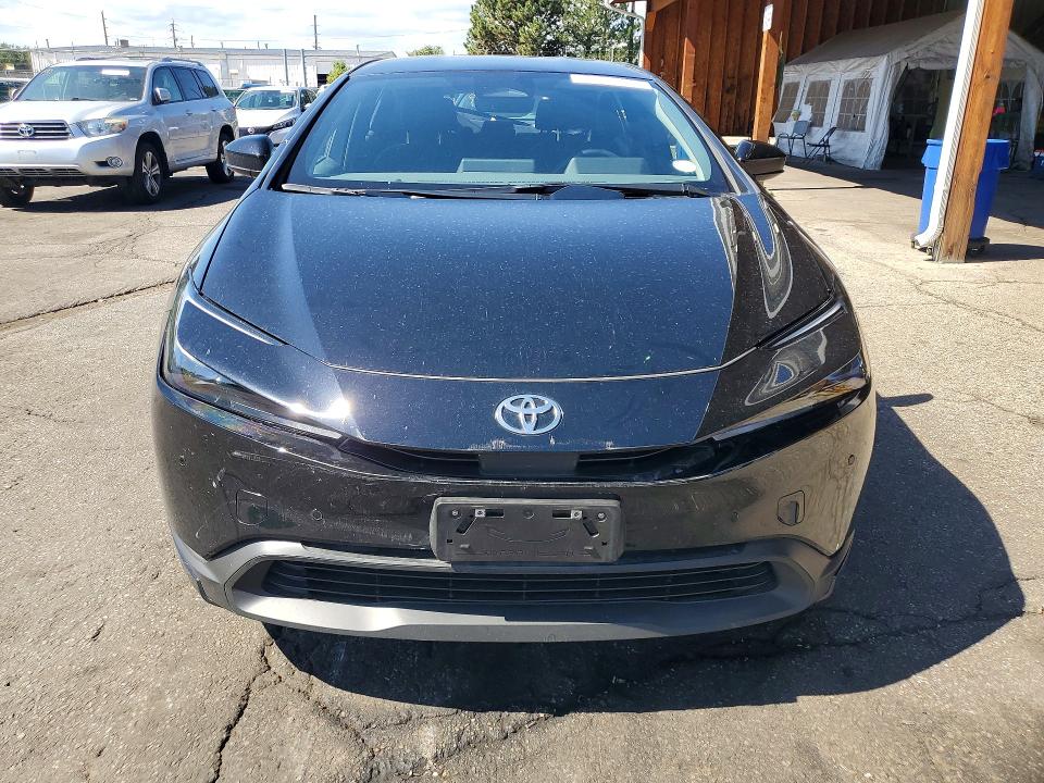 Фото 5 с аукциона – 2026 TOYOTA PRIUS с VIN JTDACAAUXT3065136
