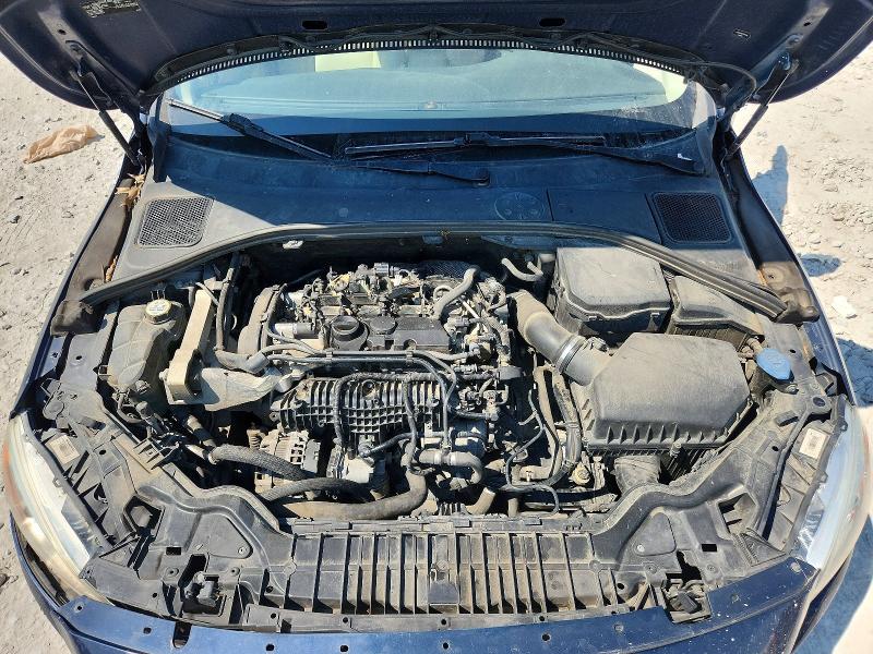 Photo 11 from auction – 2015 VOLVO S60 with VIN YV126MFK3F1345804