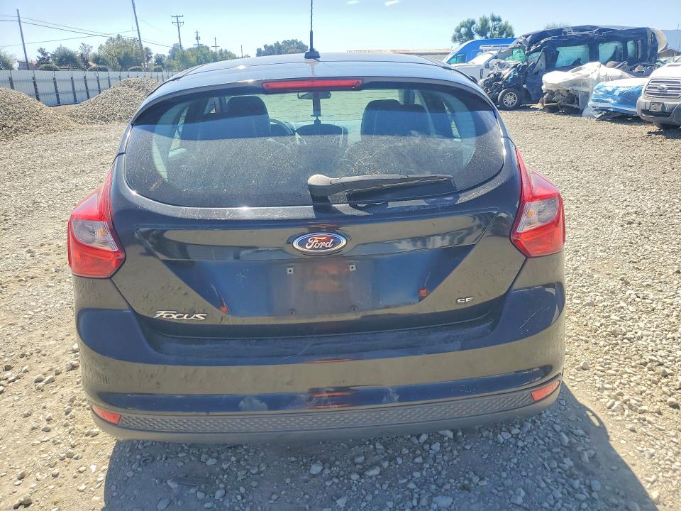 Photo 6 from auction – 2014 FORD FOCUS with VIN 1FADP3K20EL455777