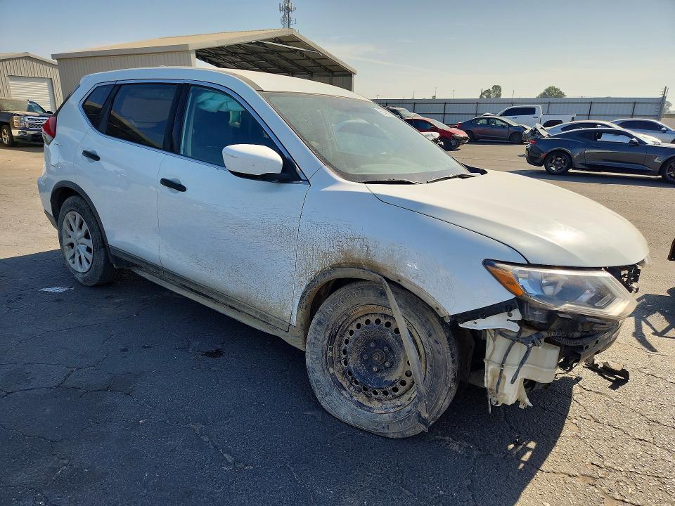 Photo 4 from auction – 2017 NISSAN ROGUE with VIN KNMAT2MT7HP584749