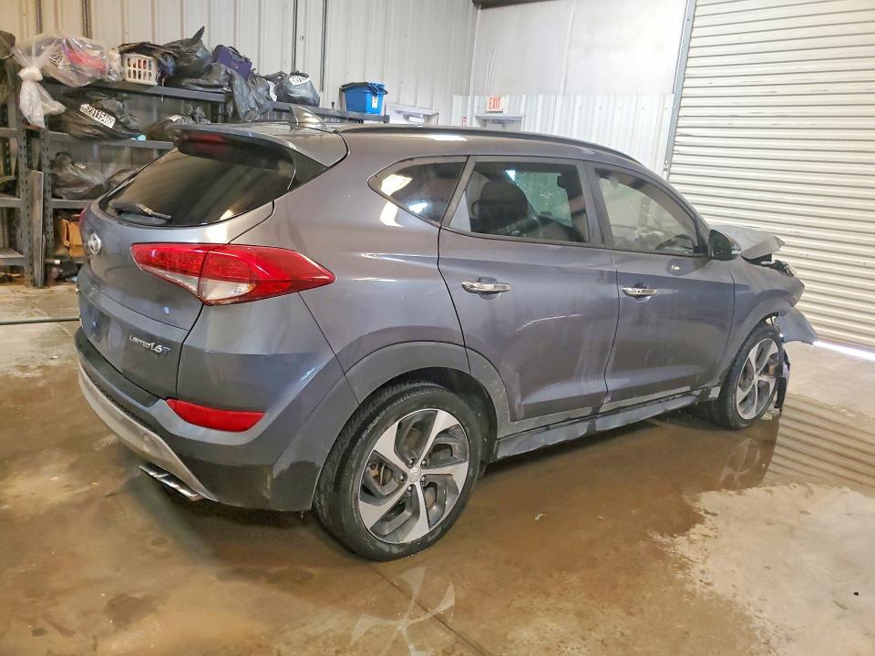 Снимка 3 от търг – 2017 HYUNDAI TUCSON с VIN KM8J33A20HU456044