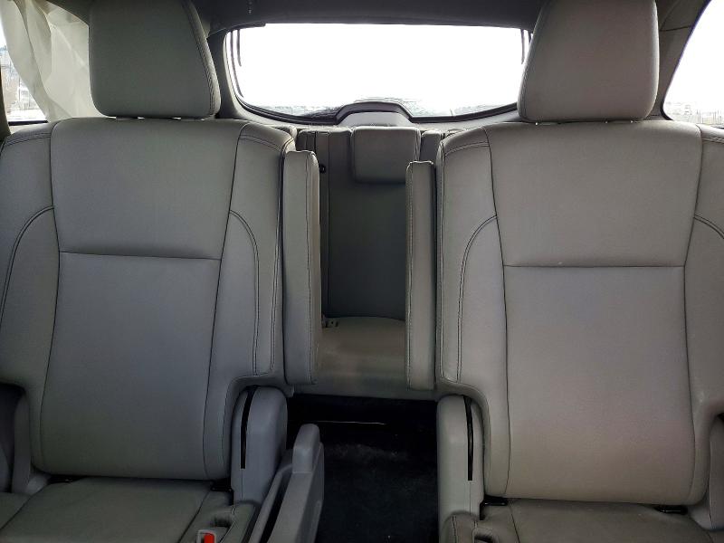 Photo 10 from auction – 2017 TOYOTA HIGHLANDER with VIN 5TDJZRFH8HS445624
