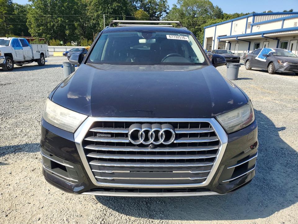 Photo 5 from auction – 2017 AUDI Q7 with VIN WA1LAAF72HD004652