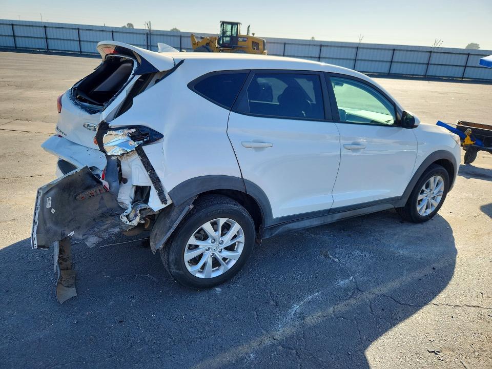 Photo 3 from auction – 2020 HYUNDAI TUCSON with VIN KM8J23A42LU180348