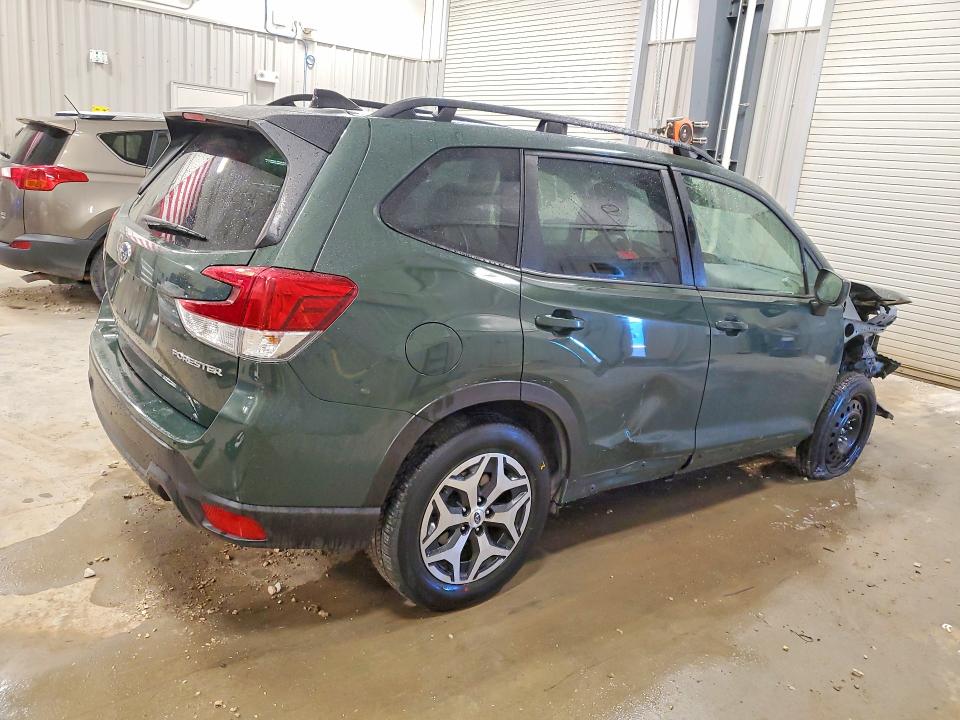 صورة رقم 3 من المزاد - 2024 SUBARU FORESTER مع VIN JF2SKADC5RH415134