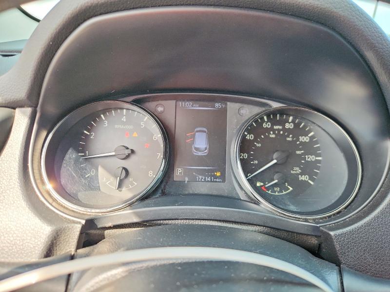 Снимка 9 от търг – 2018 NISSAN ROGUE SPORT с VIN JN1BJ1CP8JW155062