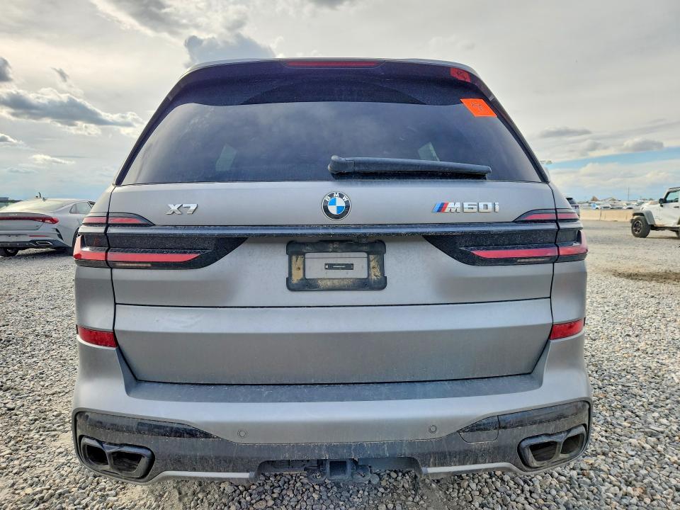 Foto 6 de la subasta – 2025 BMW X7 con VIN 5UX33EM08S9Y52072