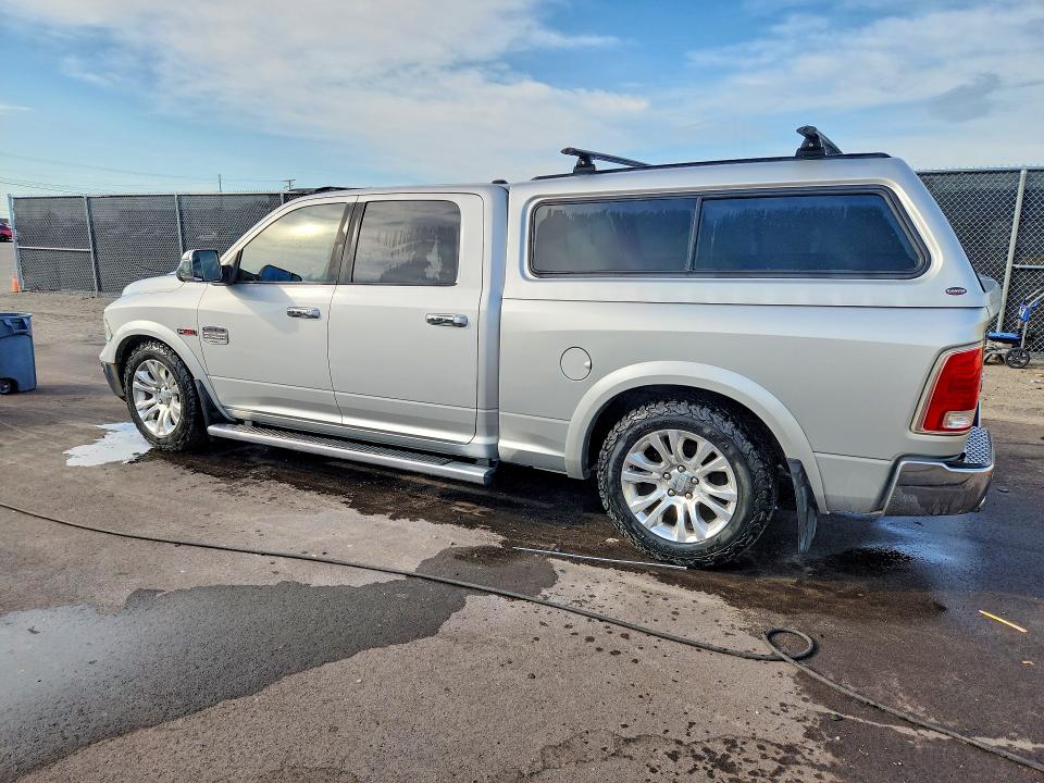 صورة رقم 2 من المزاد - 2015 RAM 1500 مع VIN 1C6RR7WMXFS637790