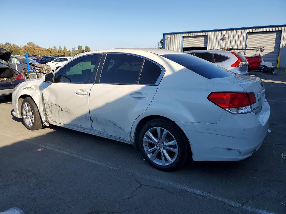 Foto 2 de la subasta – 2013 SUBARU LEGACY con VIN 4S3BMBC60D3027857