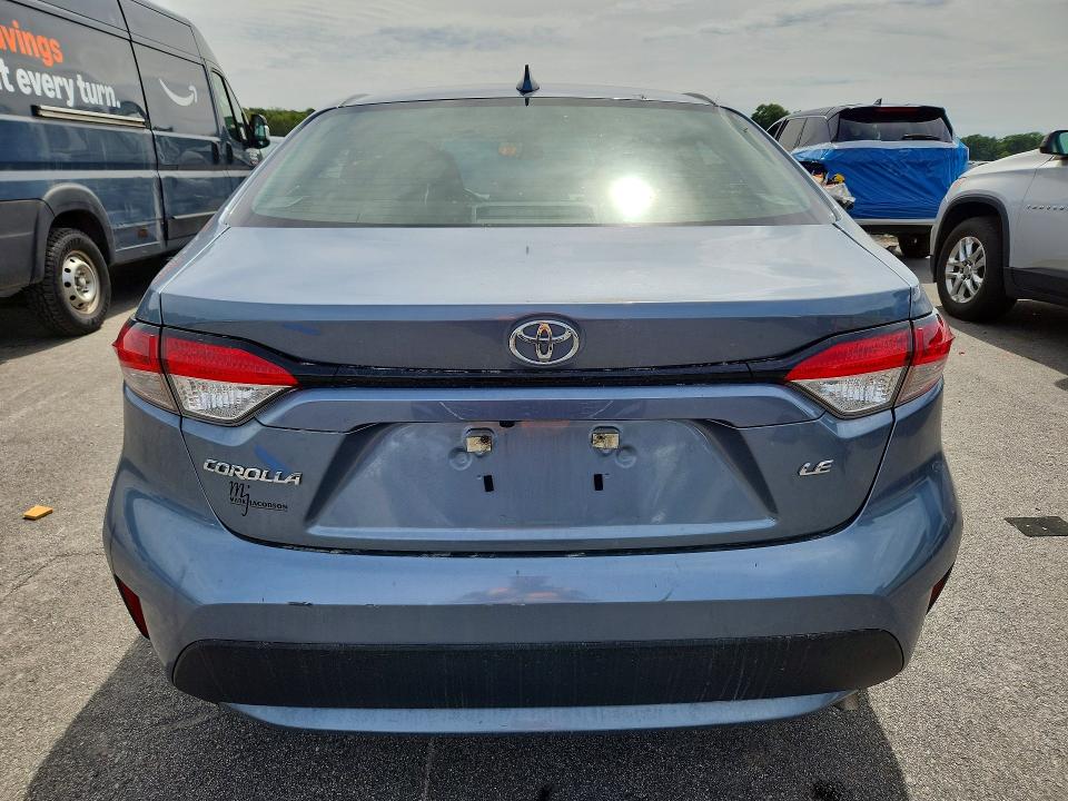 Photo 6 from auction – 2022 TOYOTA COROLLA with VIN 5YFEPMAE3NP385926